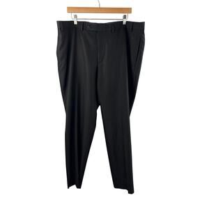 Men’s Van Heusen Studio Size 42Wx30L Black Slacks